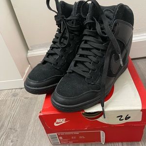 Women’s dunk ski hi